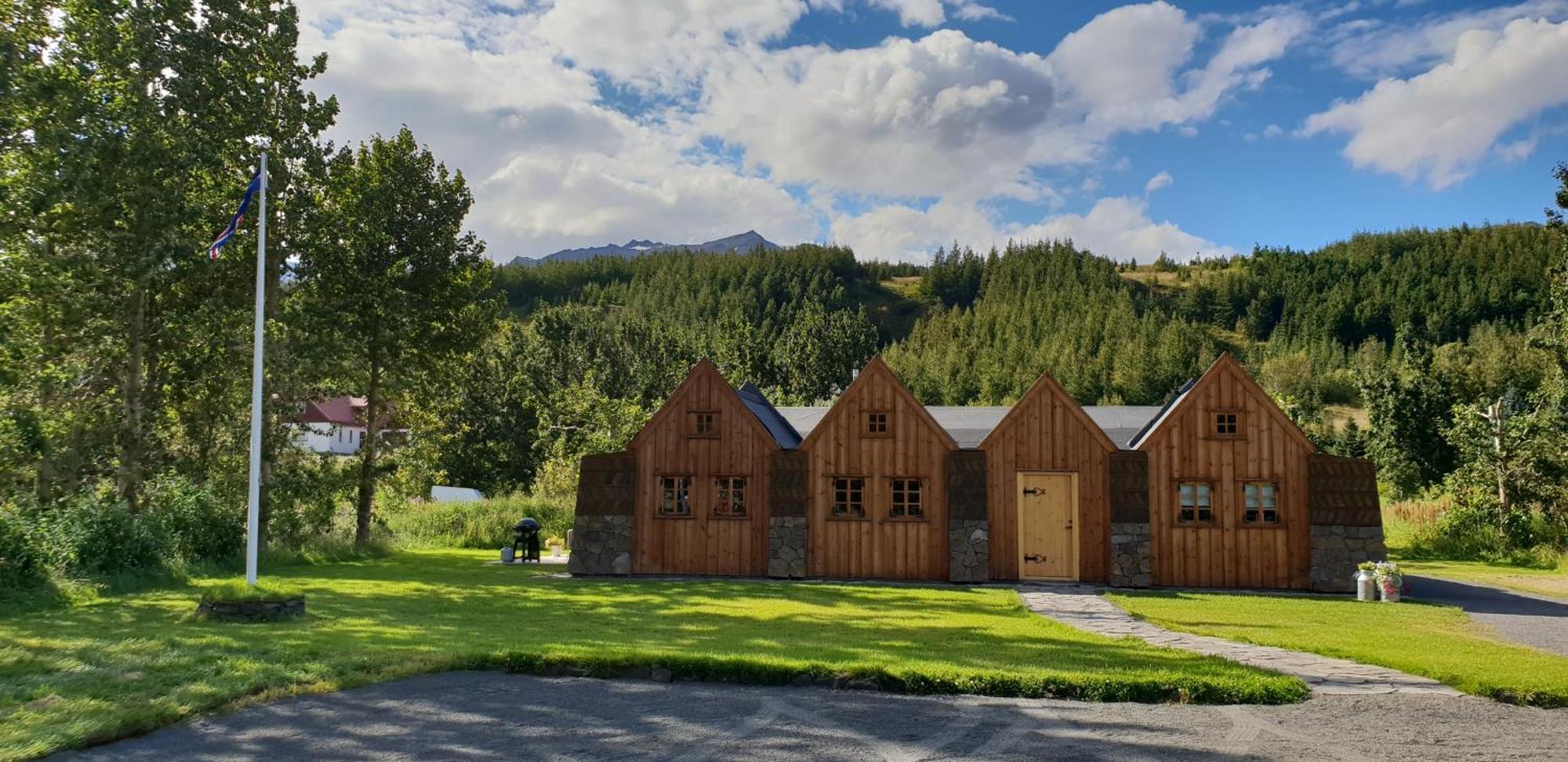 Íslandsbærinn /Old Farm Akureyri Exterior foto
